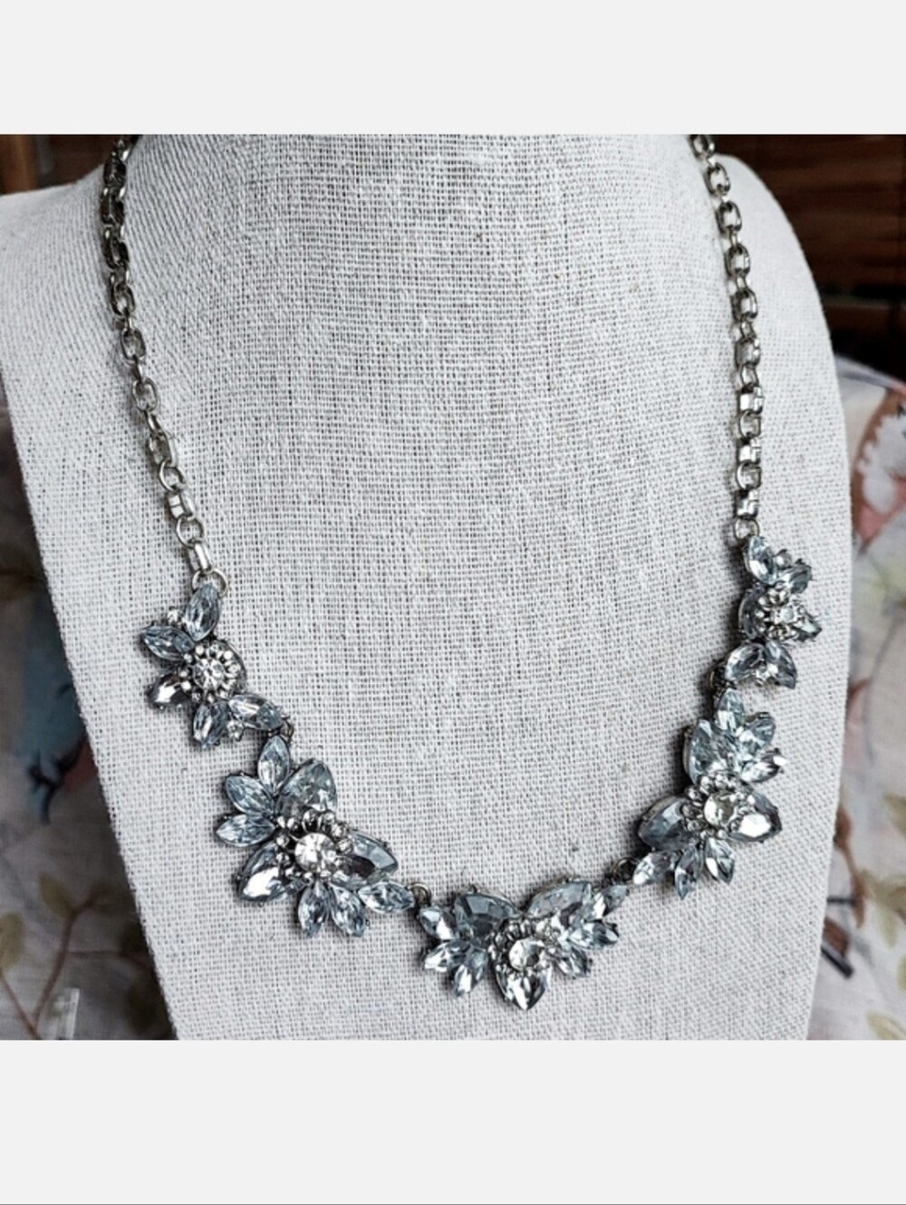 Blazing Teardrop Crystal Clear Rhinestones Silver Tone Statement Formal Necklace